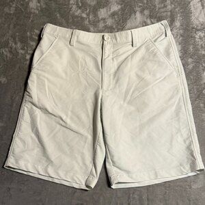 Under Armour Men’s Golf Shorts Size 36 White Flat Front Performance Lightweight